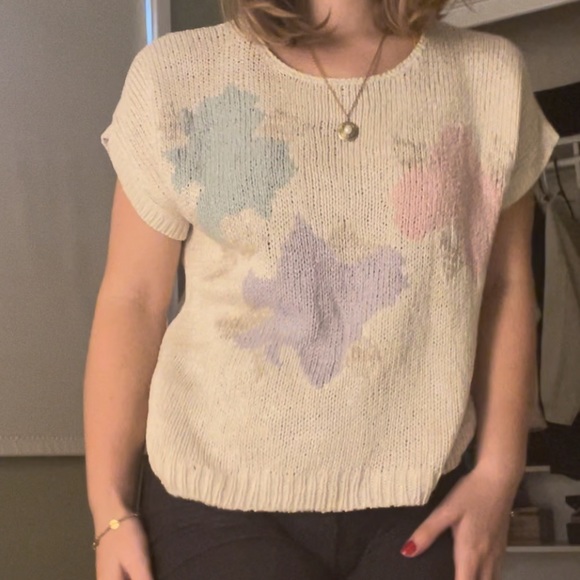 Vintage knit short sleeve top - Picture 2 of 4